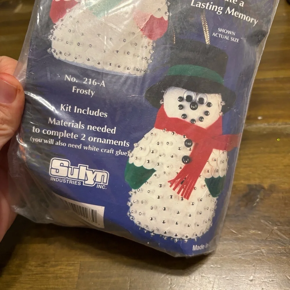 Sulyn NOS Christmas Ornament Kit Frosty the Snowman Beaded Holiday Craft MIP